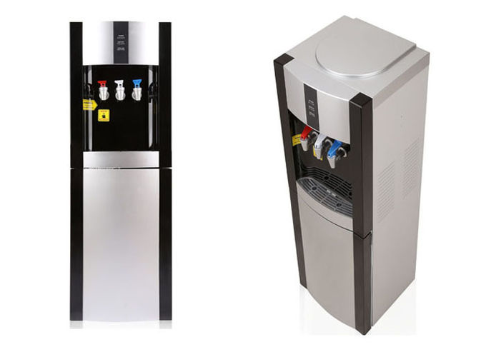 Die 3 Hahn-Rohrleitungs-Wasserspender-Zufuhr, stehen allein Wasserspender-übersichtliches Design 0